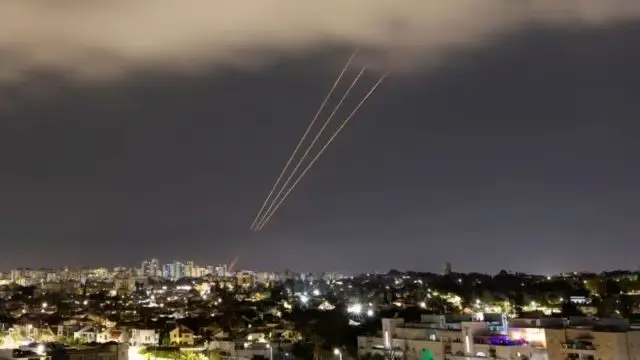 Israel Iran War Breaking: मिडिल-ईस्ट में तनाव चरम पर, अली खामनेई ने दिया कड़ा बयान 6 Left To Right 2024 10 26T090201.333