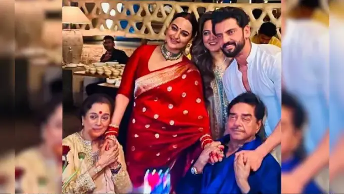 ‘तेरे मम्मी-पापा करेंगे पहले तलाक…’ – ट्रोलर को Sonakshi Sinha ने दिया ऐसा करारा जवाब कि हर कोई रह गया दंग!&Quot; 6 Gnijc0Mxiaak0L0 3