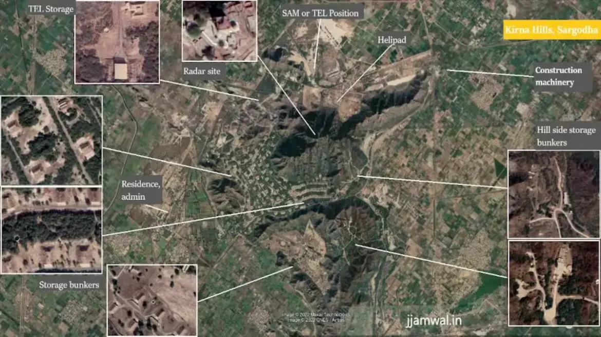 पाकिस्तान में nuclear-leakage की अटकलों पर विदेश मंत्रालय ने जवाब दिया है। प्रवक्ता रणधीर जायसवाल ने कहा कि भारत की कार्रवाई पारंपरिक हथियारों तक सीमित थी और न्यूक्लियर ब्लैकमेल बर्दाश्त नहीं किया जाएगा।