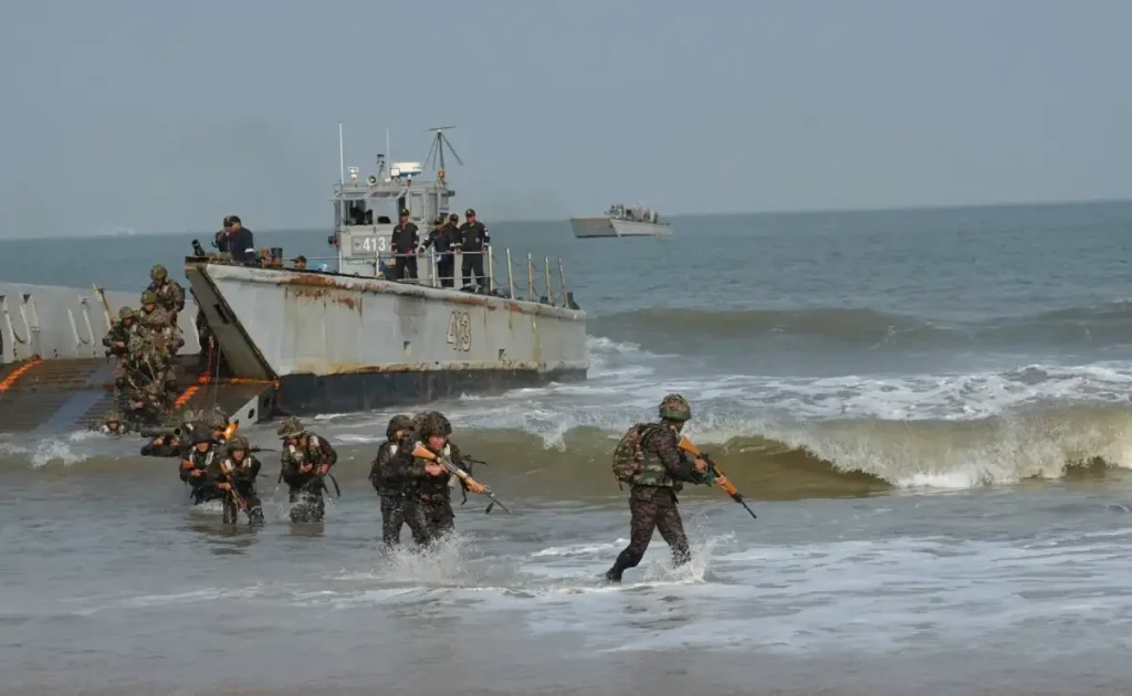 India का रक्षा बजट 2025: चीन-पाकिस्तान से कितनी आगे है भारतीय सेना? 6 6Djpv2Ag Indna Army 625X300 16 May 25
