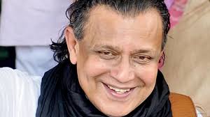 Mithun Chakraborty : को Bmc का नोटिस: मलाड में अवैध निर्माण को लेकर बढ़ीं मुश्किलें 6 Image 10