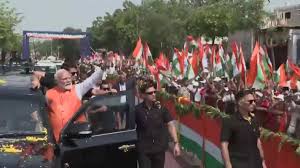 Pm Modi Gujarat Visit : वडोदरा में रोड शो, ऑपरेशन सिंदूर के बाद पहली बार गृह राज्य पहुंचे प्रधानमंत्री 1 6 Image 61