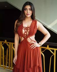 Akanksha Puri , Mika Singh की पत्नी बनते-बनते रह गईं, बोलीं - मुझे चूहे नहीं शेर जैसा जीवनसाथी चाहिए 6 Image 86