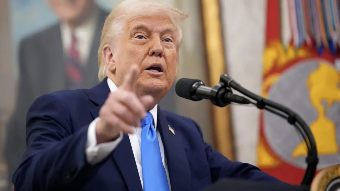 Donald Trump Threatens Iran: ट्रंप ने ईरान को दी खुली धमकी—"इससे पहले कि कुछ बचे, सौदा कर लो"। क्या शुरू होने वाला है बड़ा हमला? जानिए अमेरिका-ईरान तनाव की पूरी कहानी।