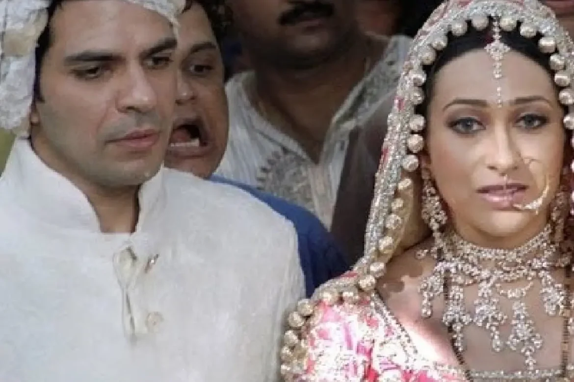 Sunjay Kapur Net Worth: उद्योगपति और पोलो प्रेमी संजय कपूर का निधन इंग्लैंड में हुआ. करिश्मा कपूर के पूर्व पति संजय की कुल संपत्ति $1.5 बिलियन थी, जो प्रिया सचदेव और बच्चों के लिए विरासत में छूट गई.